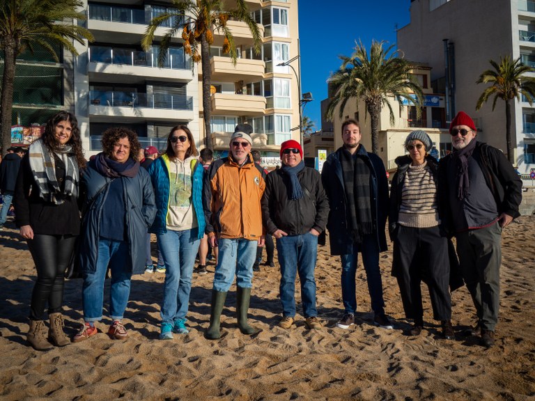 El Xino Xano mostra la Tirada a l’Art a directors de museus marítims de Catalunya