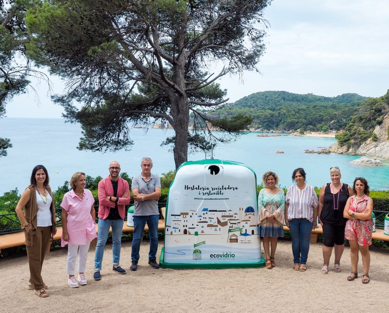 Els Jardins de Santa Clotilde de Lloret acullen la presentació de la Bandera Verda de sostenibilitat hostalera d’Ecovidrio