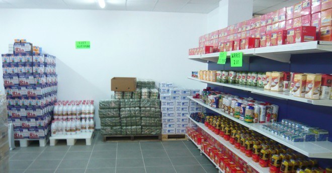L’Ajuntament de Lloret de Mar ha iniciat la distribució a domicili dels lots de productes alimentaris del Centre de Distribució d’Aliments