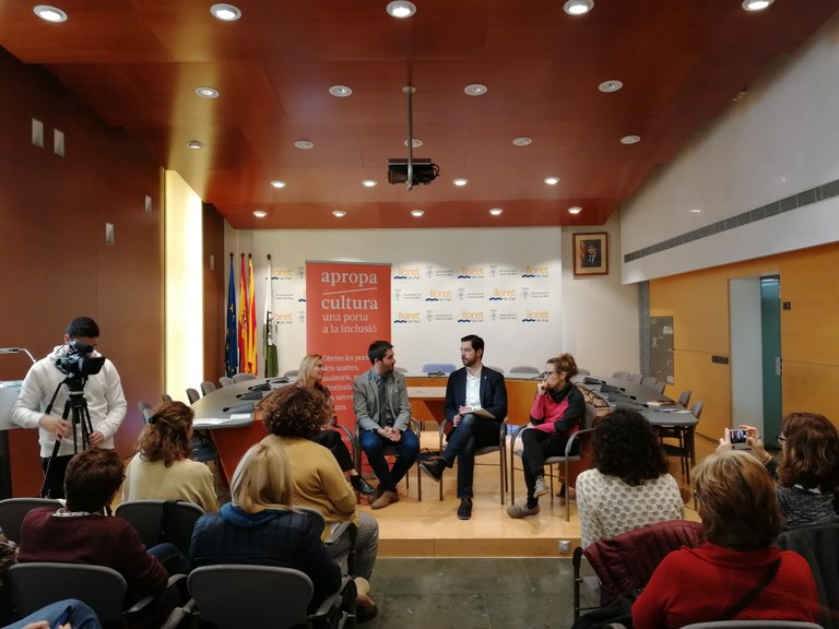 L’Ajuntament de Lloret se suma al projecte Apropa Cultura, que promou la inclusió i la transformació social a partir de la cultura