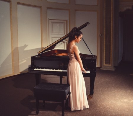 La pianista Emma Stratton obre el cicle Nits de Piano organitzat pels Amics de la Música de Lloret