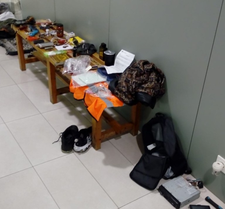 La Policia Local de Lloret de Mar deté al presumpte autor de robatori amb força a tretze vehicles