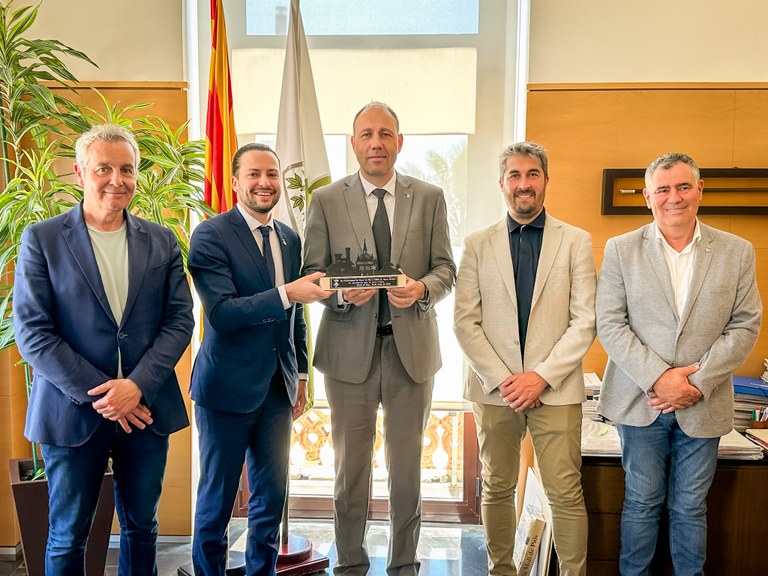 El conseller d’Esports, Bernie Álvarez, visita Lloret i destaca el seu projecte esportiu