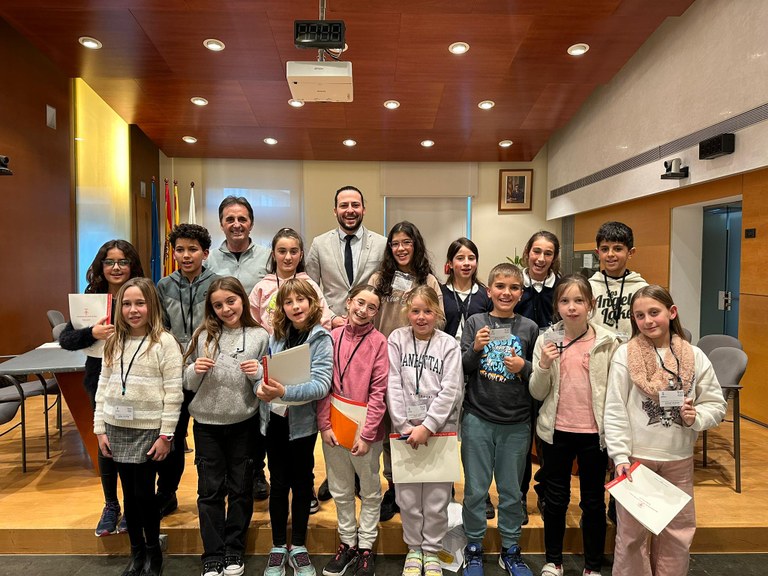 Els nens i nenes de les escoles de 5è de primària de Lloret de Mar treballaran per un “Lloret sense fums”