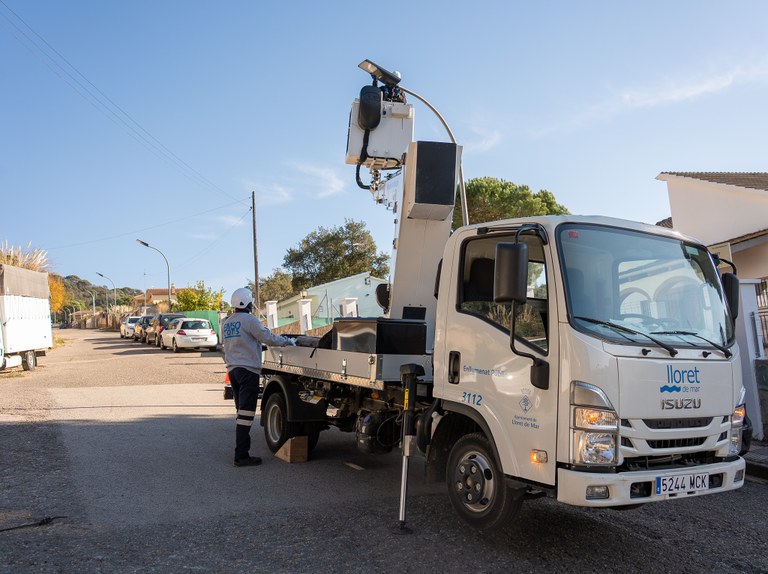 Es renova la il·luminació de Lloret Residencial amb 78 nous llums