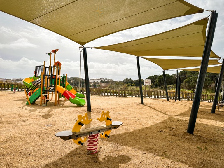 L’Ajuntament de Lloret invertirà més de 204.000€ aquest 2025 en la millora dels parcs infantils