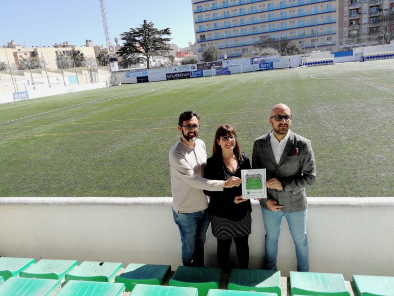 Lloret identifica els equipaments municipals amb pictogrames adaptats per a persones amb trastorn d’espectre autista (TEA)