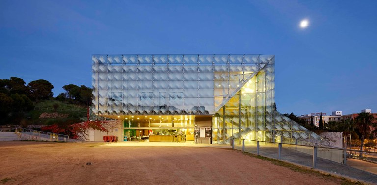 Oberta la licitació per la contractació de l’obra per a la instal·lació de la il·luminació exterior d’embelliment de la façana de l’edifici del Teatre de Lloret