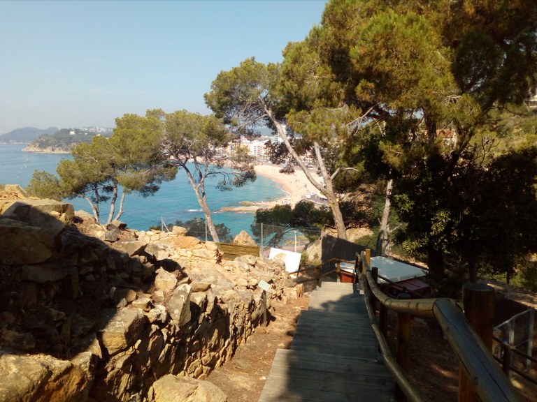 S’obre al públic el jaciment ibèric del Turó Rodó de Lloret de Mar