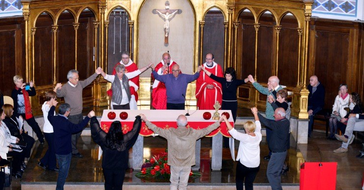 Missa Solemne a l'església parroquial concelebrada en honor de Sant Romà màrtir.