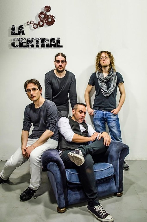 La Central grup de versions