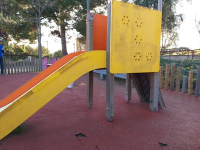 130. Reparació i ampliació de parcs infantils